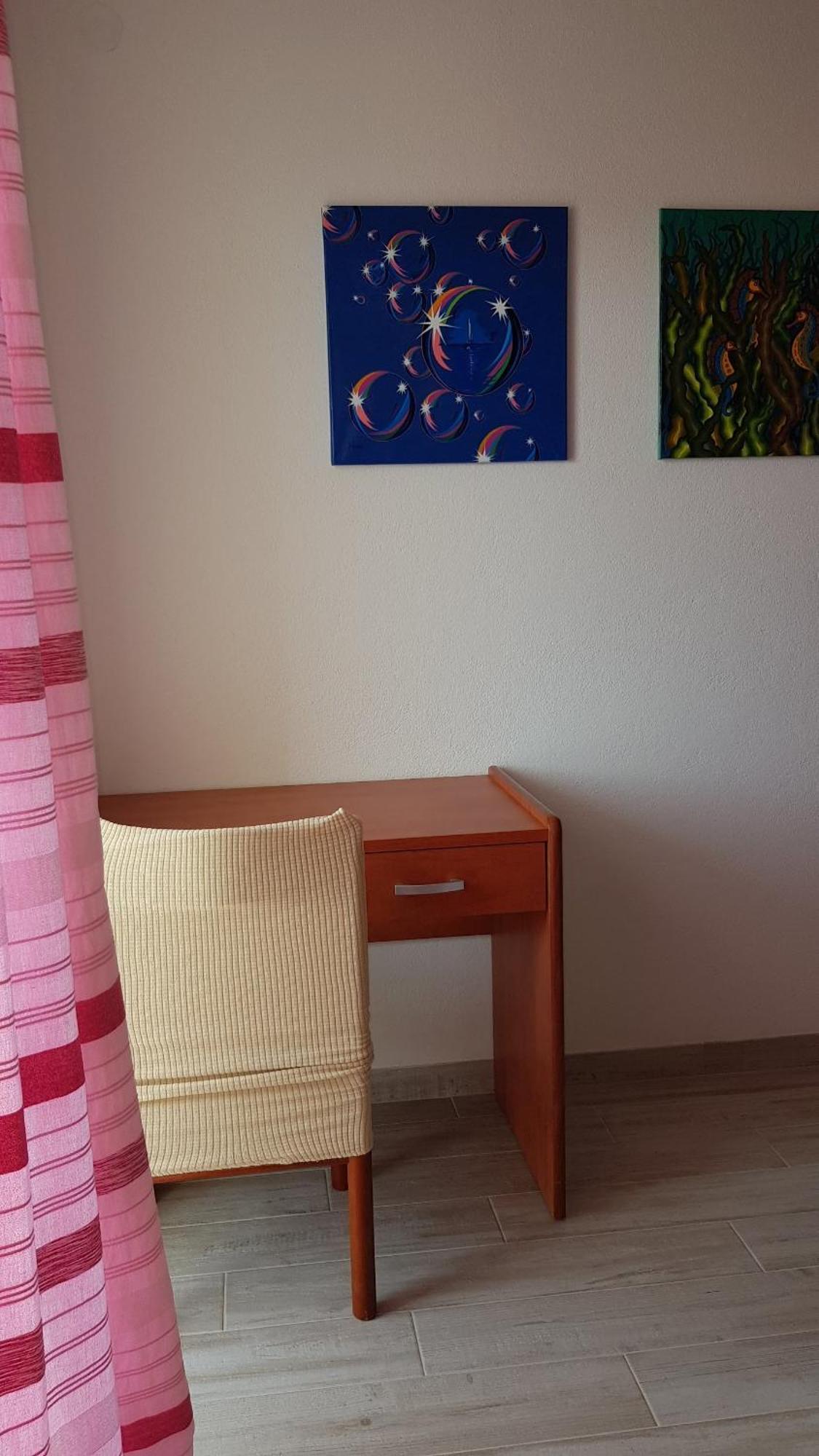 Apartments Bocin Rosso Hvar Town Extérieur photo