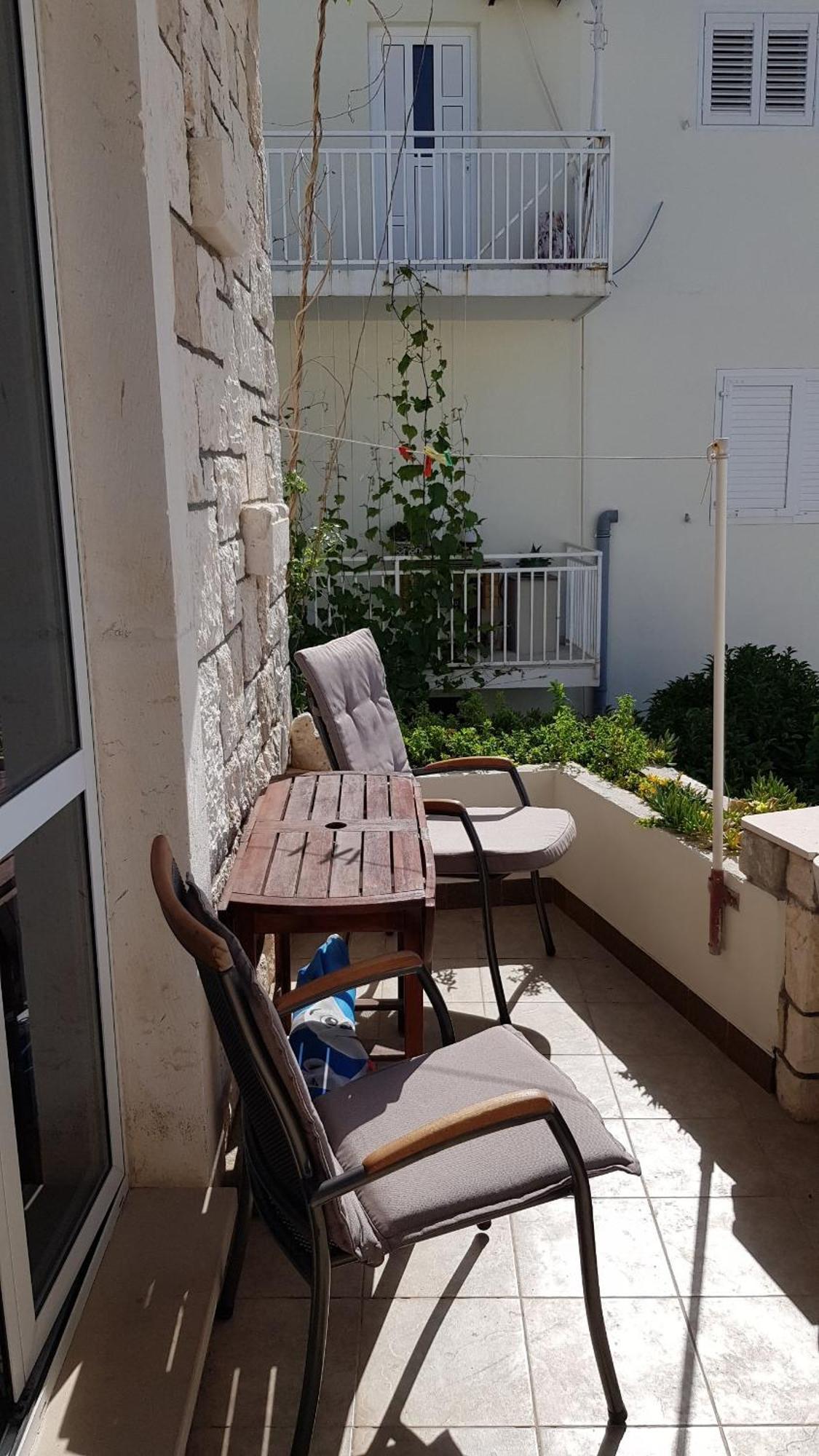 Apartments Bocin Rosso Hvar Town Extérieur photo