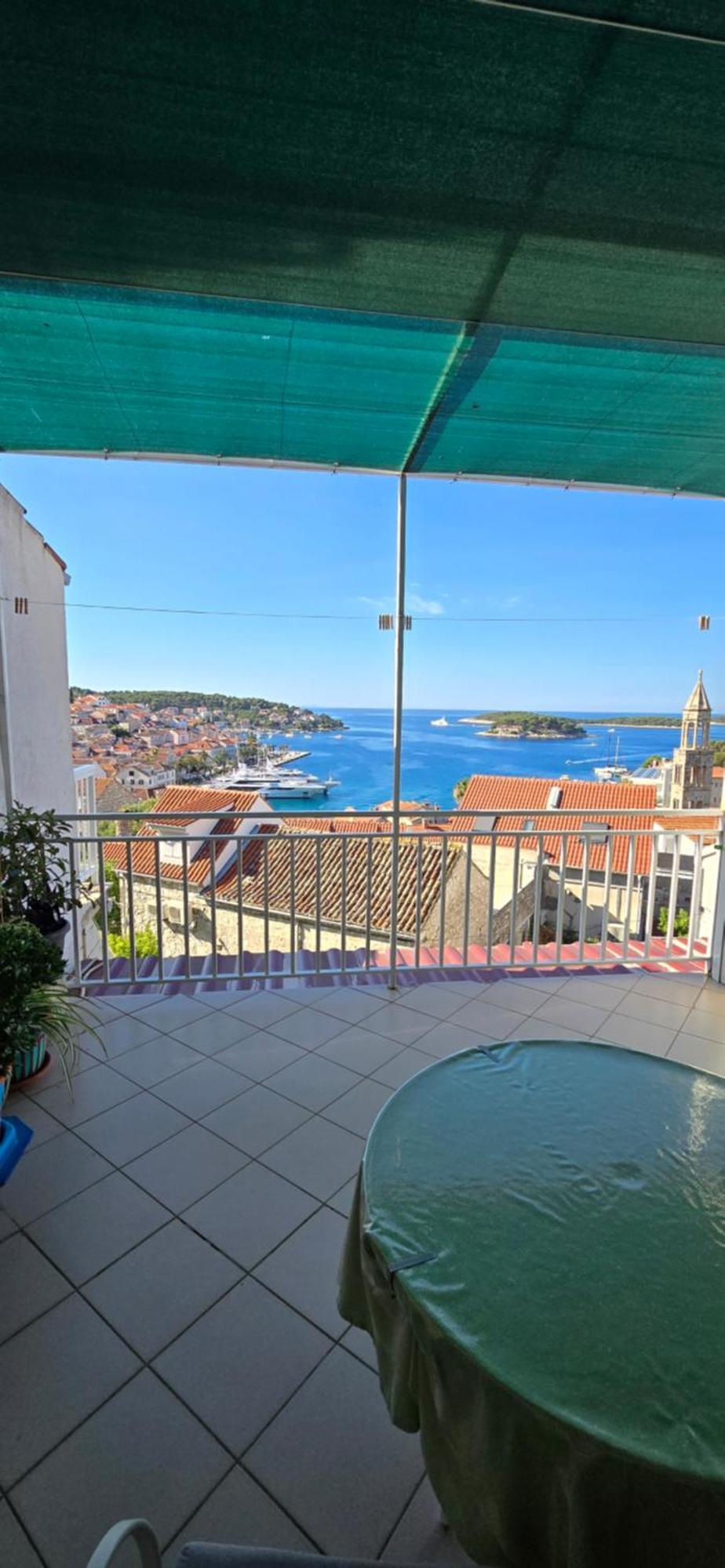 Apartments Bocin Rosso Hvar Town Extérieur photo