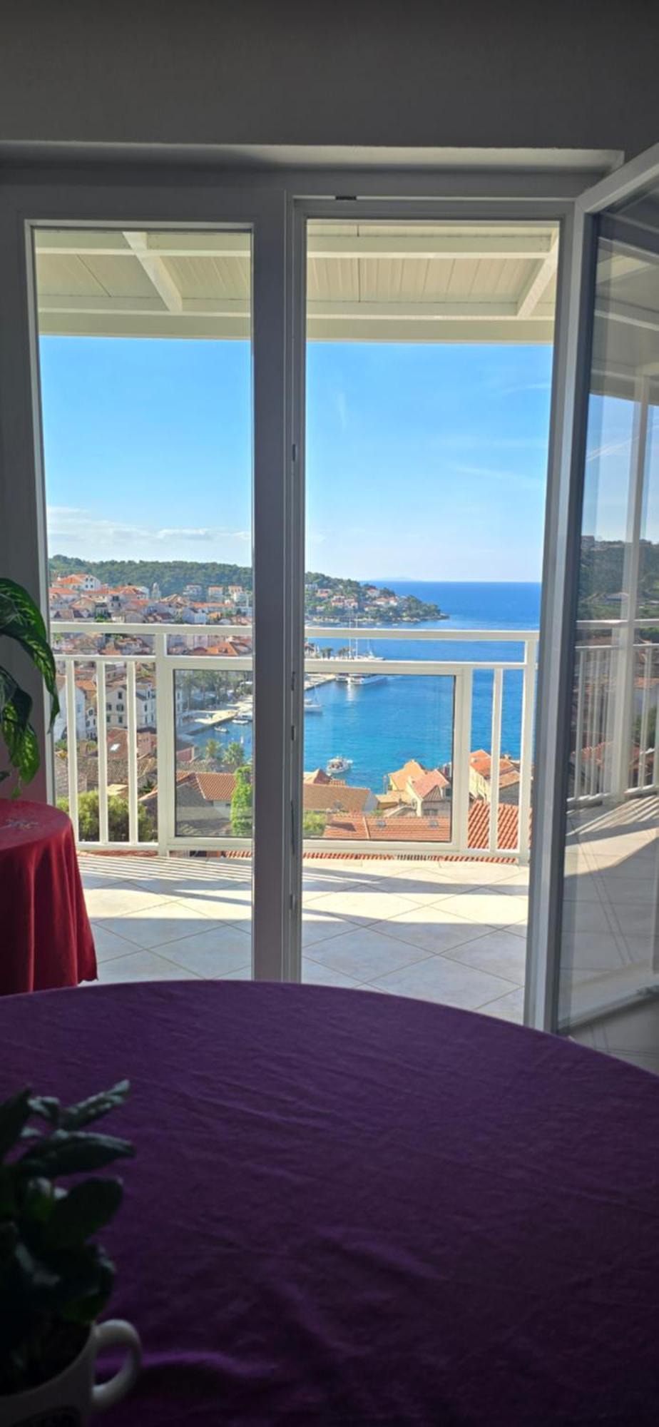 Apartments Bocin Rosso Hvar Town Extérieur photo
